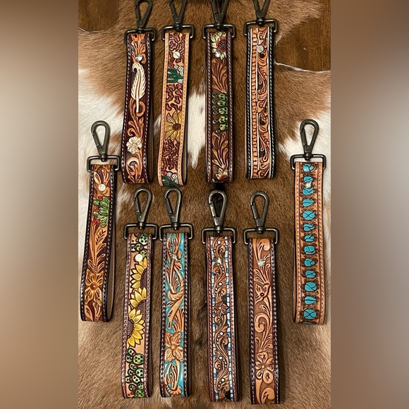 ❤️🌵Genuine Tooled Leather Western Wristlet Strap or Key Fob. - Picture 8 of 8